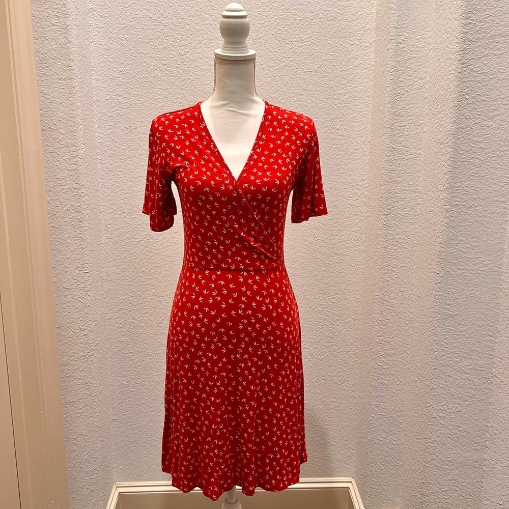 41 Hawthorne Floral Pattern Red Dress
